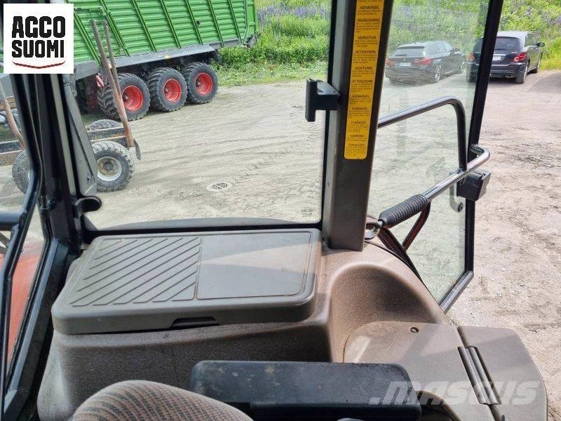 New Holland M100 Traktorok