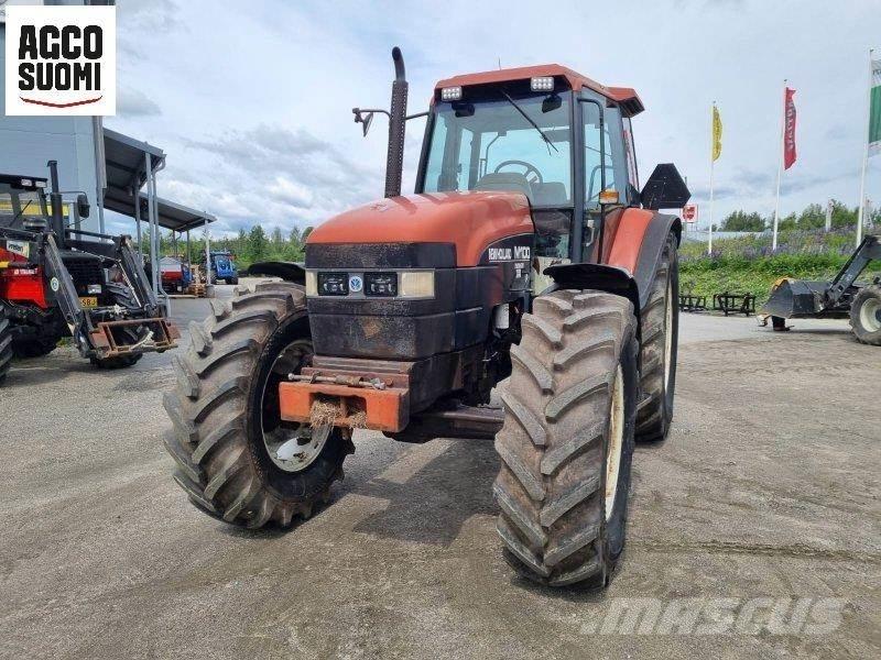 New Holland M100 Traktorok