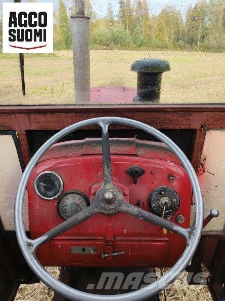 Valmet 565 Traktorok