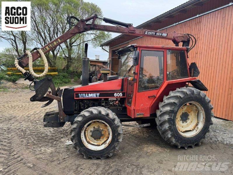 Valmet 605 Traktorok
