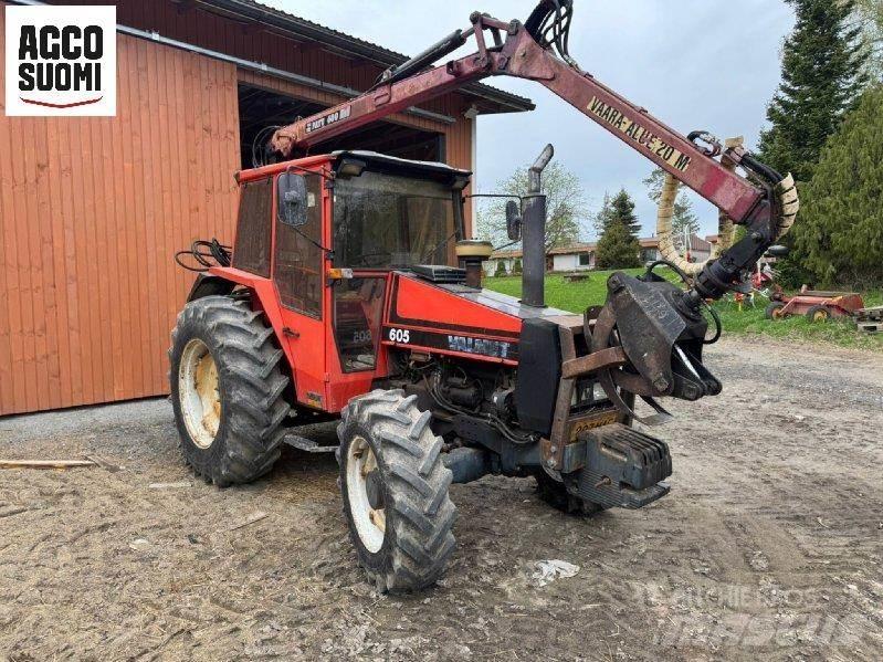 Valmet 605 Traktorok