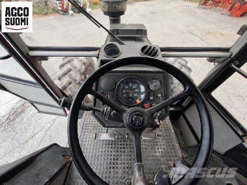 Valmet 855 GLOX Traktorok