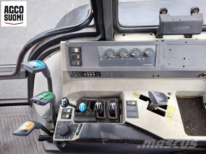 Valmet 8750 Traktorok