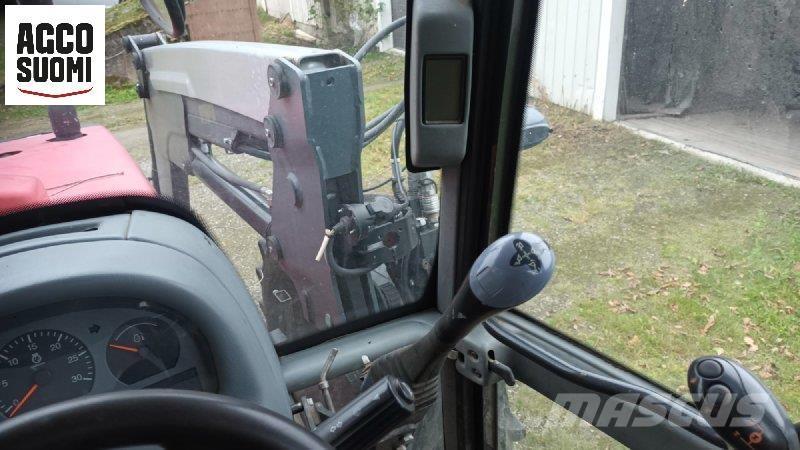 Valtra 6850 Traktorok