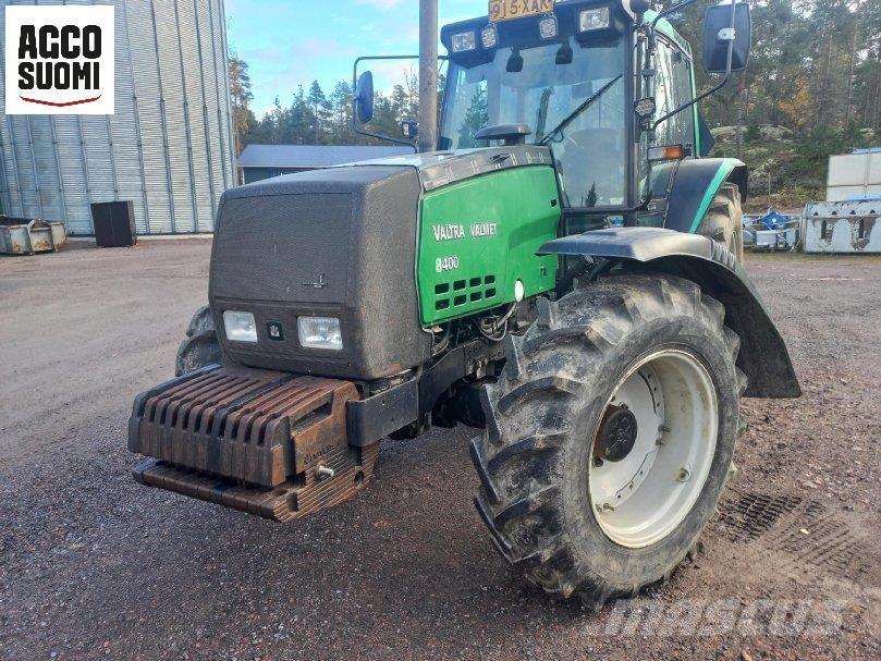 Valtra 8400 Traktorok