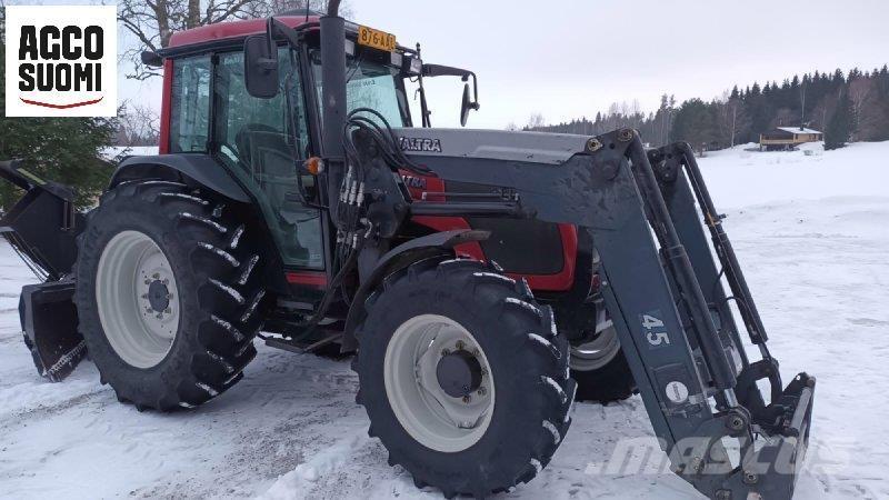 Valtra A92 Traktorok