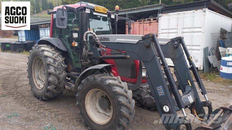 Valtra A93 Traktorok
