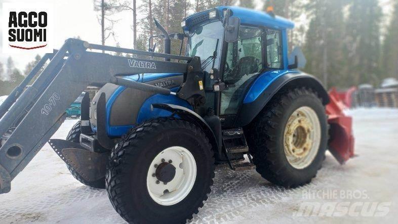 Valtra C120 Traktorok