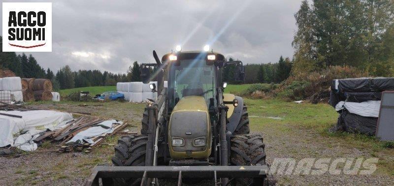 Valtra C120 Traktorok