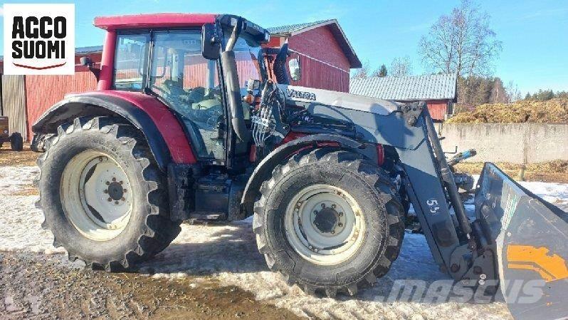 Valtra N122D Traktorok