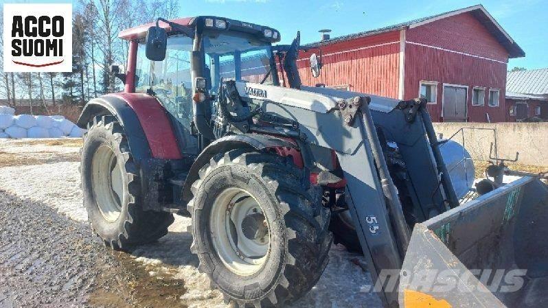 Valtra N122D Traktorok
