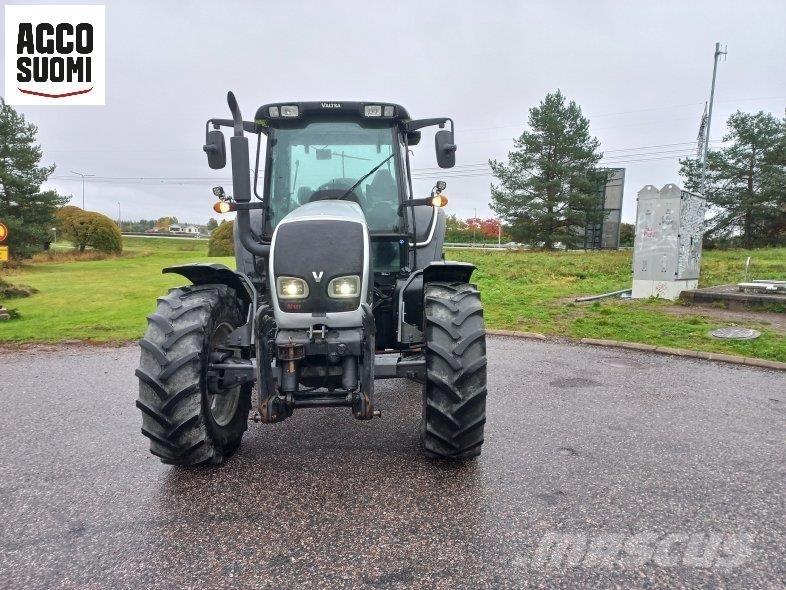 Valtra N141 A Traktorok