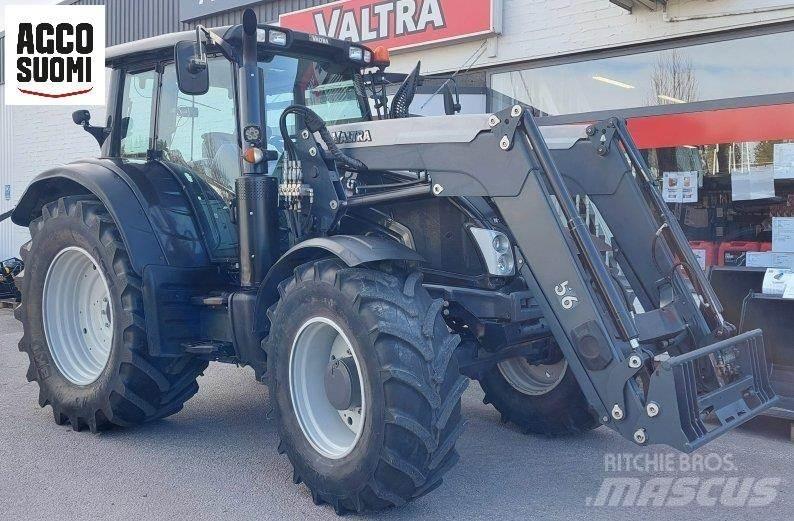 Valtra N163 VERSU Traktorok