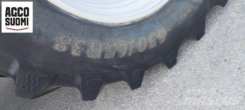Valtra N163 VERSU Traktorok