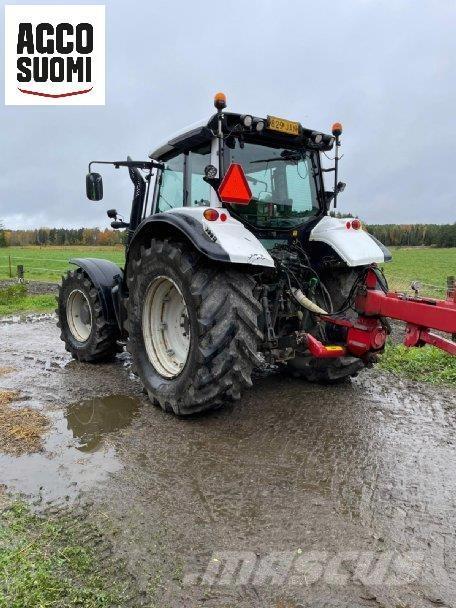 Valtra N163 VERSU Traktorok