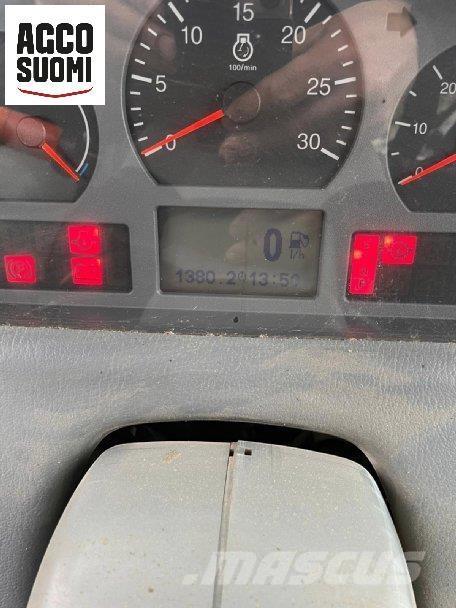 Valtra N163 VERSU Traktorok