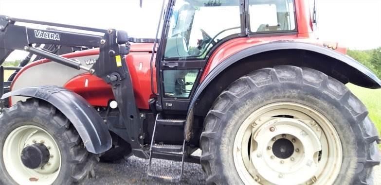 Valtra T130 HT Traktorok
