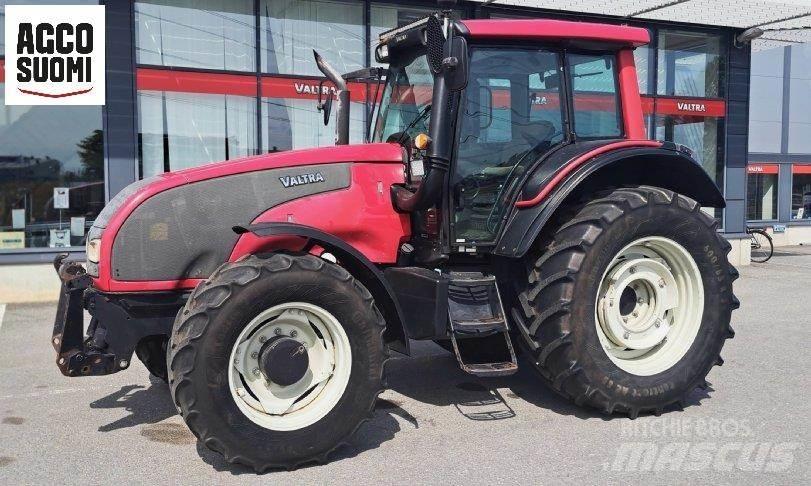 Valtra T151 A Traktorok