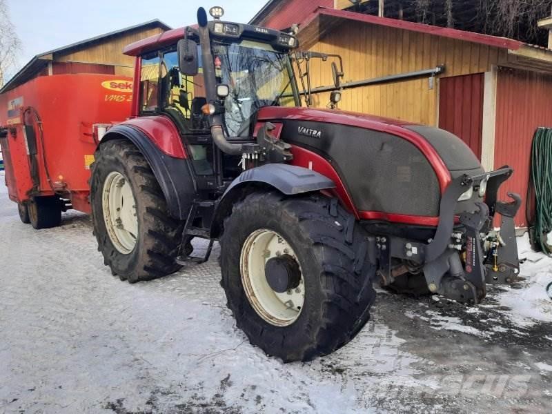 Valtra T170 Traktorok