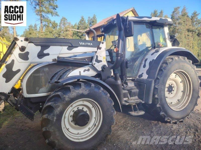 Valtra T202D Traktorok