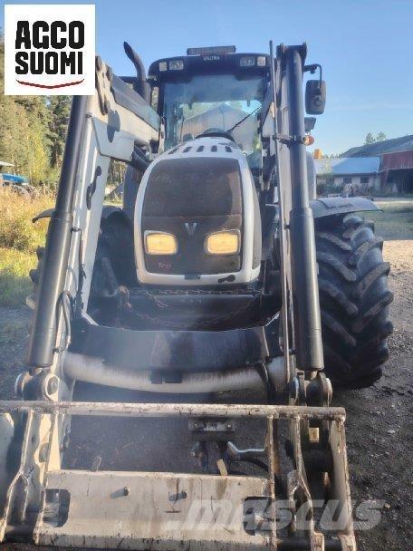 Valtra T202D Traktorok