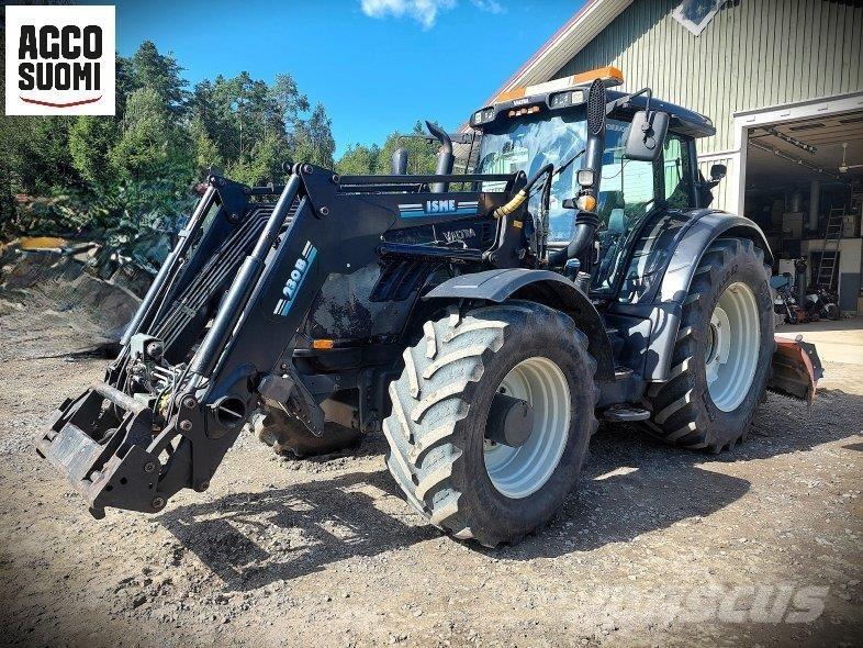 Valtra T213 VERSU Traktorok