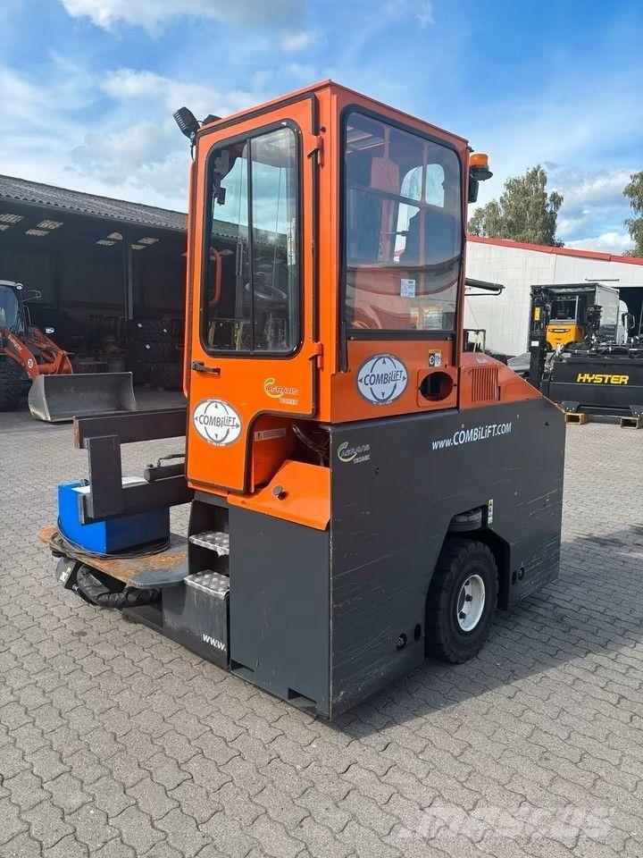 Combilift C4000 E Oldalvillás targonca