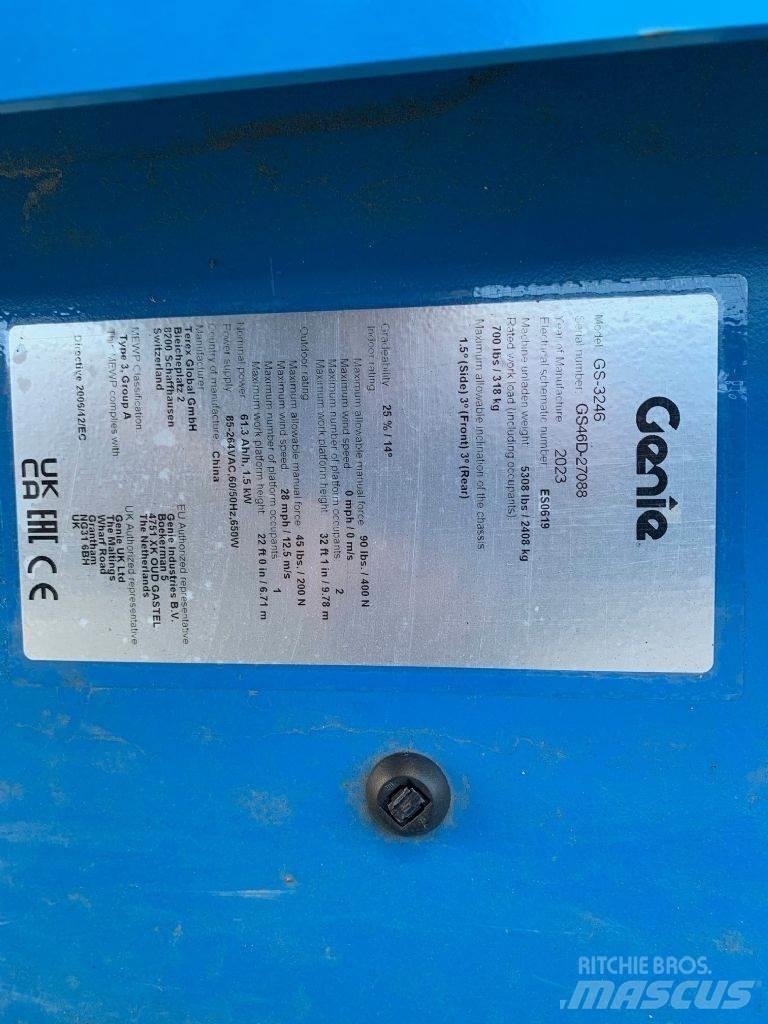 Genie GS-3246 Ollós emelők