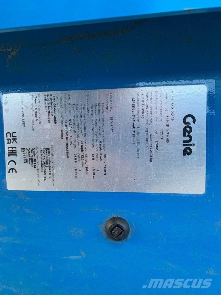 Genie GS-3246 Ollós emelők
