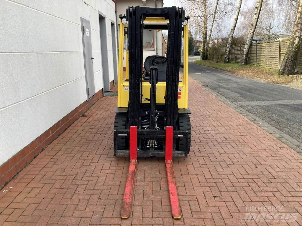 Hyster H 2.5A Dízel targoncák