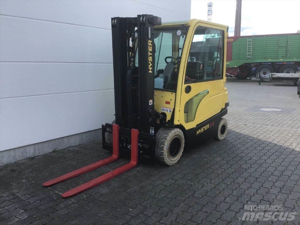 Hyster J 2.5 XN Elektromos targoncák