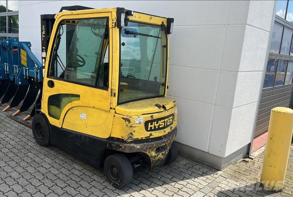 Hyster J 3.0 XN Elektromos targoncák