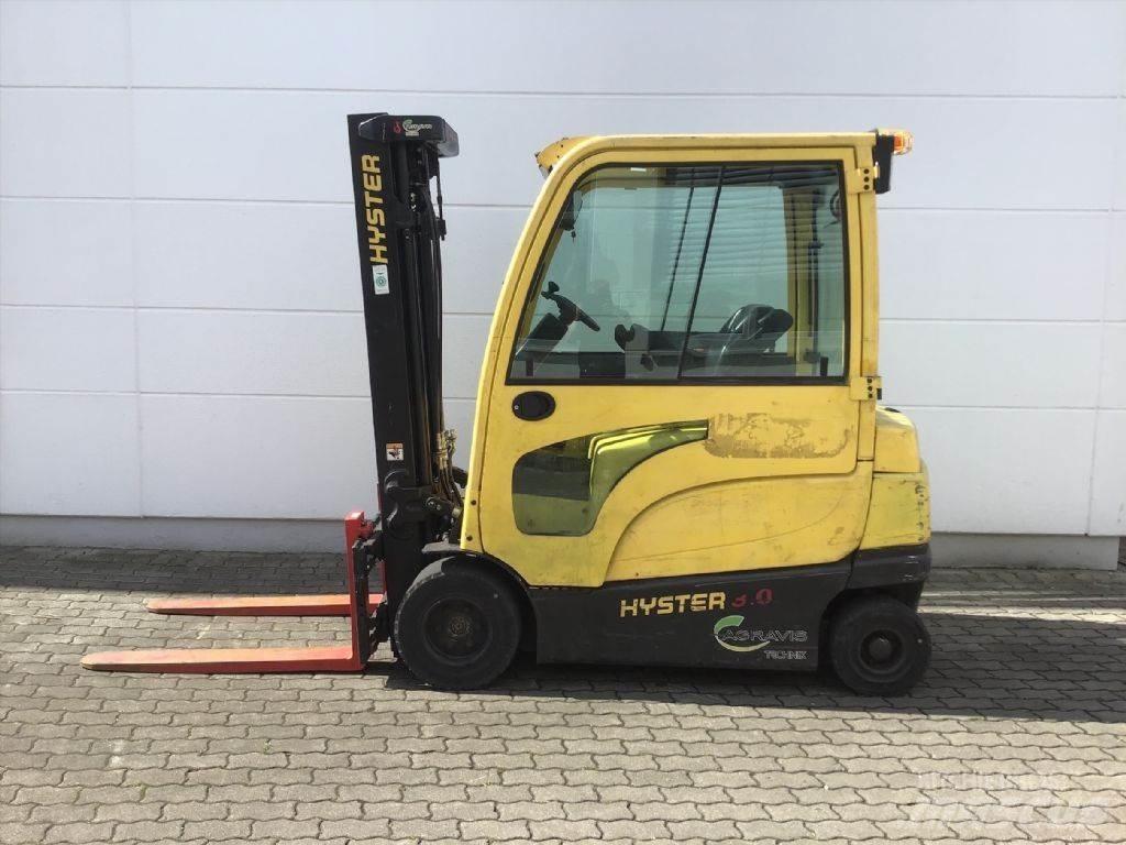 Hyster J 3.0 XN Elektromos targoncák