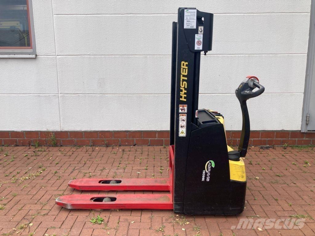 Hyster S 1.0 Gyalogkíséretű targonca