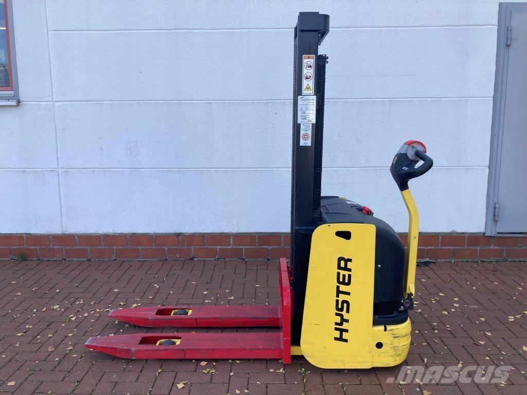 Hyster S 1.0E Gyalogkíséretű targonca