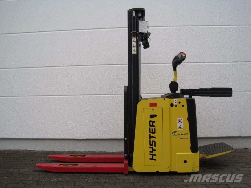 Hyster S 1.5S Gyalogkíséretű targonca