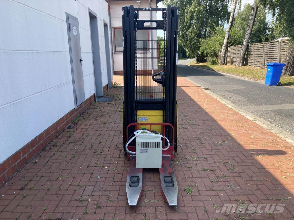 Hyster S 1.6 AC Gyalogkíséretű targonca