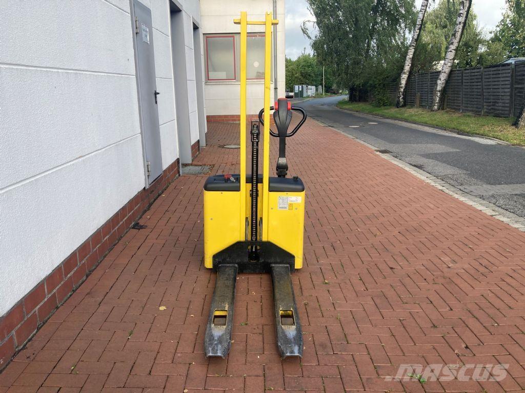Hyster SC 1.0 Gyalogkíséretű targonca