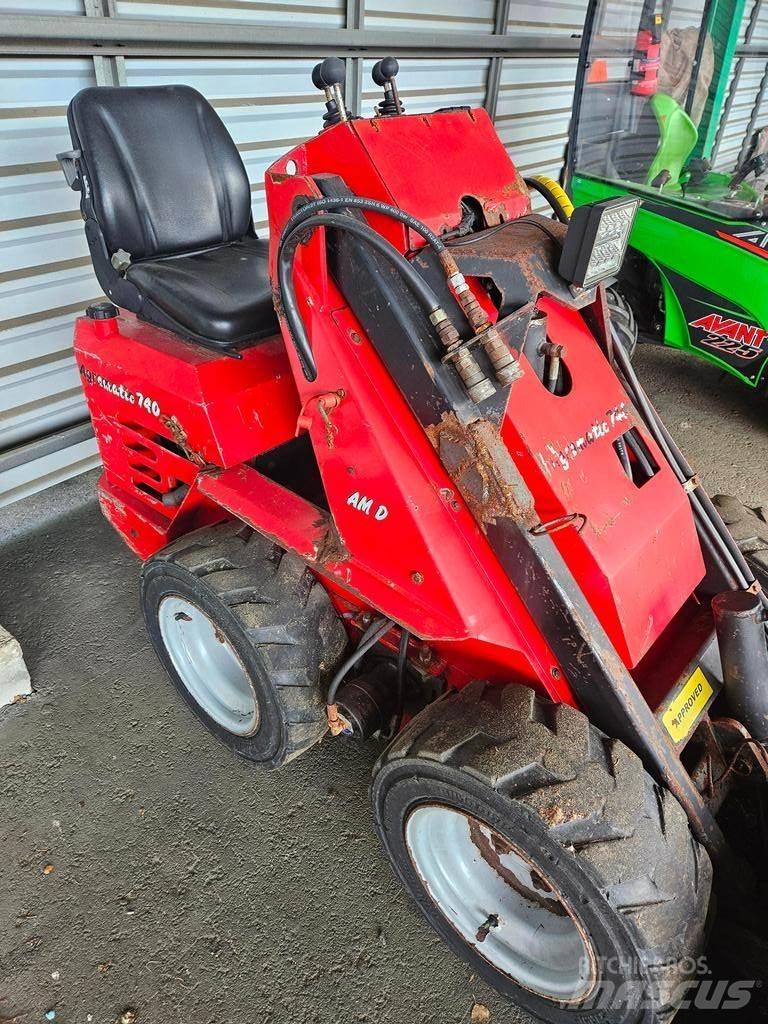 Agromatic  Univerzális rakodók