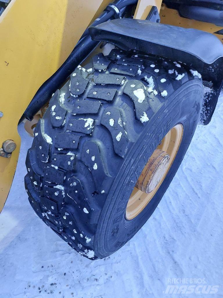 CAT 906H Egyéb mezőgazdasági gépek