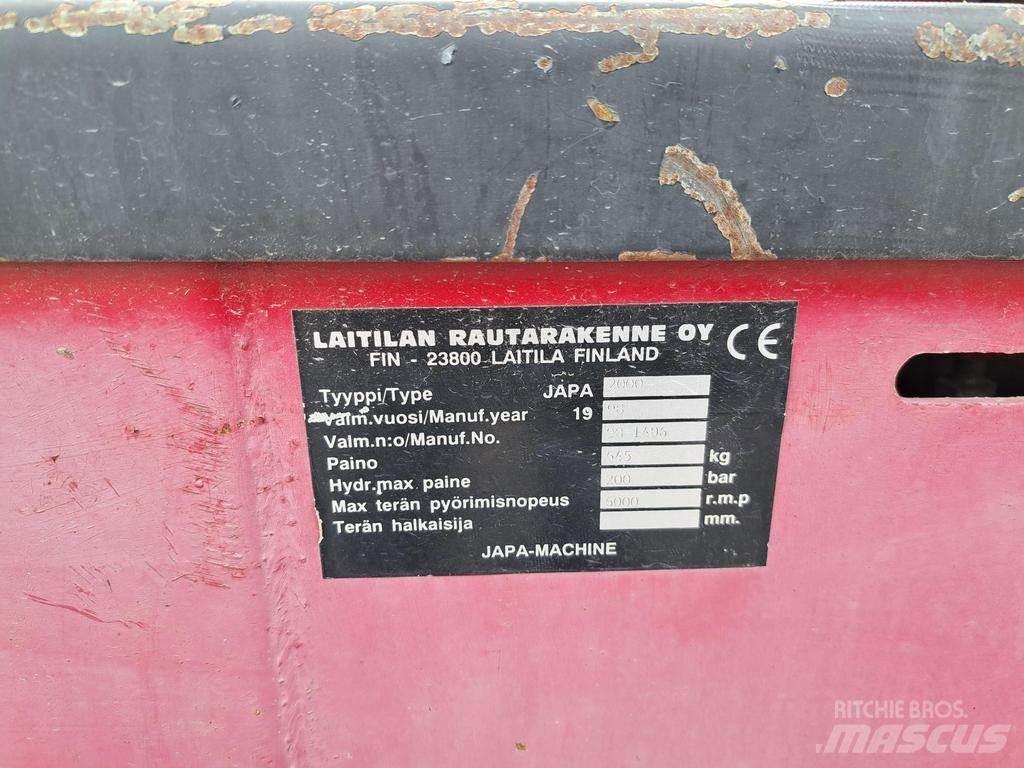 Japa 2100 Fa hántoló, vágó, aprító