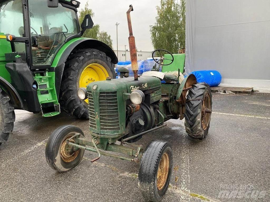 Zetor A25 Traktorok