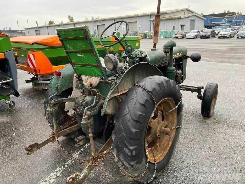 Zetor A25 Traktorok