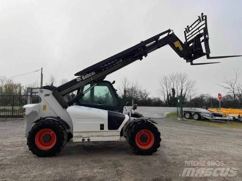 Bobcat T3093S Teleszkópos rakodók