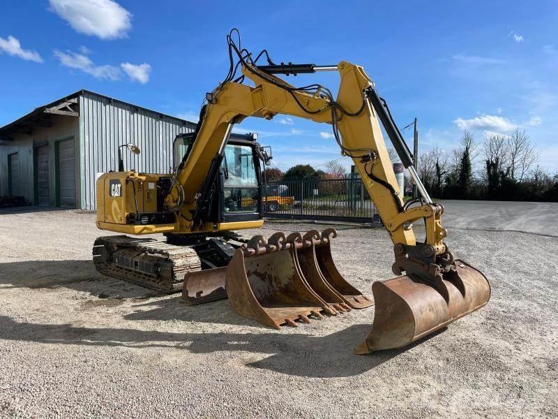 CAT 307E2 Mini kotrók < 7t