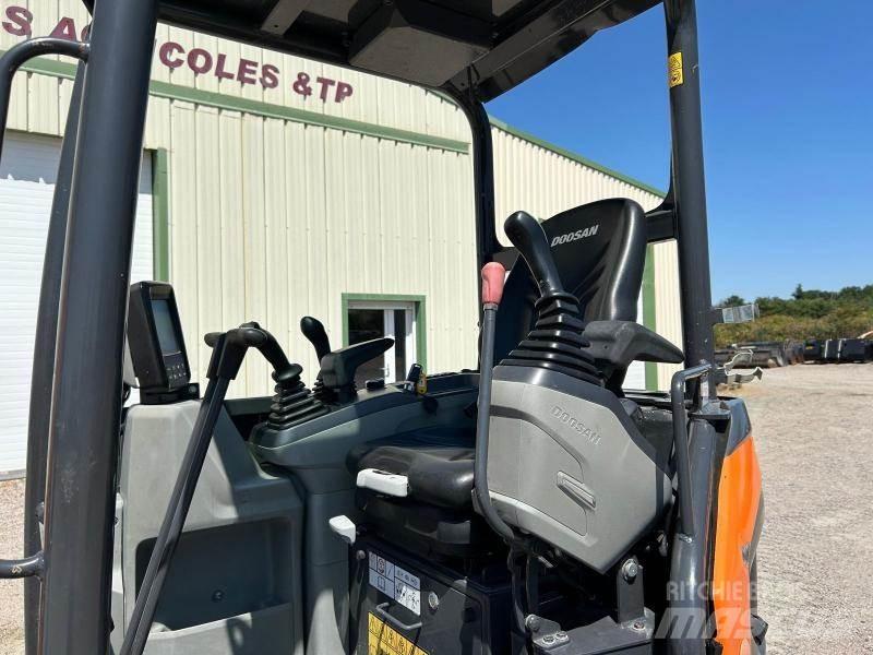 Doosan DX27Z Mini kotrók < 7t