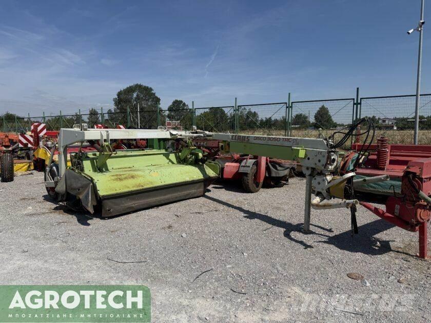 CLAAS DISCO 3050 TRC+ Traktorok
