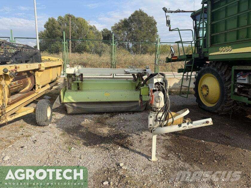 CLAAS DISCO 3050 TRC Traktorok