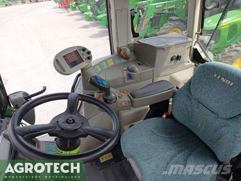 Fendt 820 VARIO Traktorok