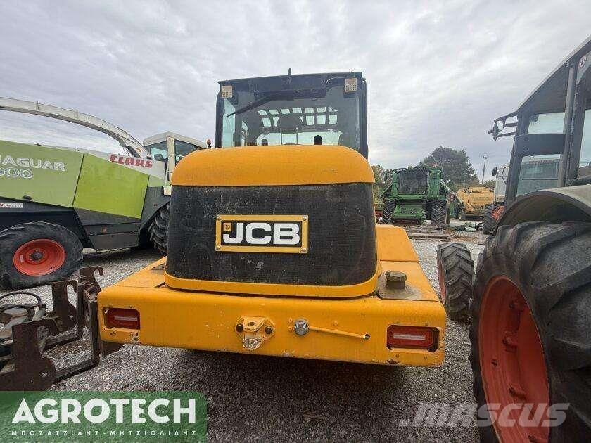 JCB TM 300 Traktorok